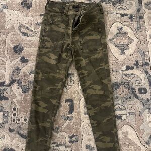 American Eagle Outfitters  Olive Camouflage Jeans size 4